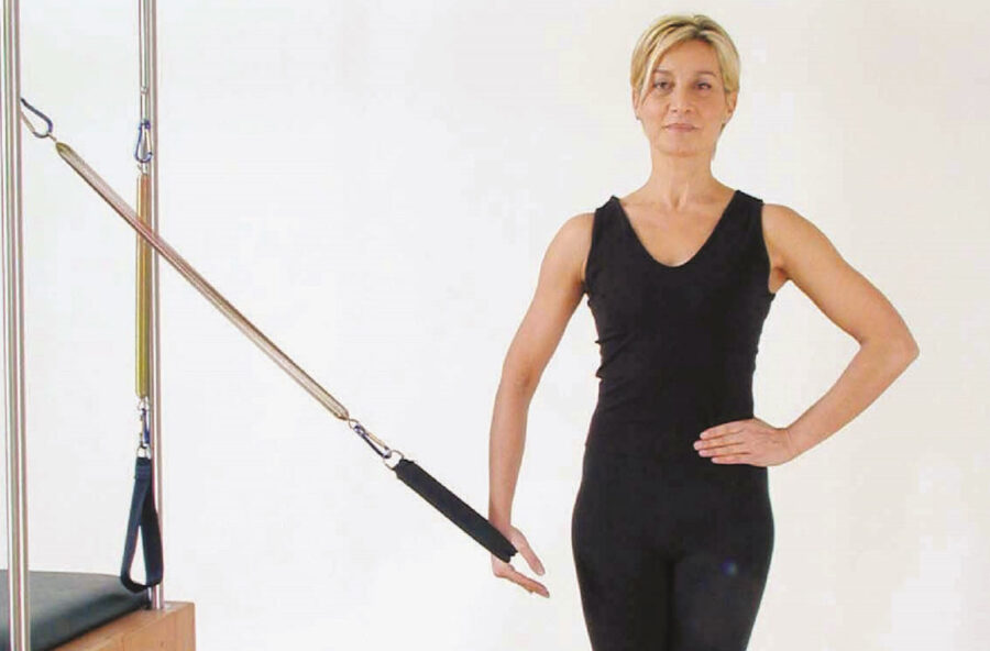 Pilates: prepara le braccia agli abiti estivi con l’aiuto della Cadilac
