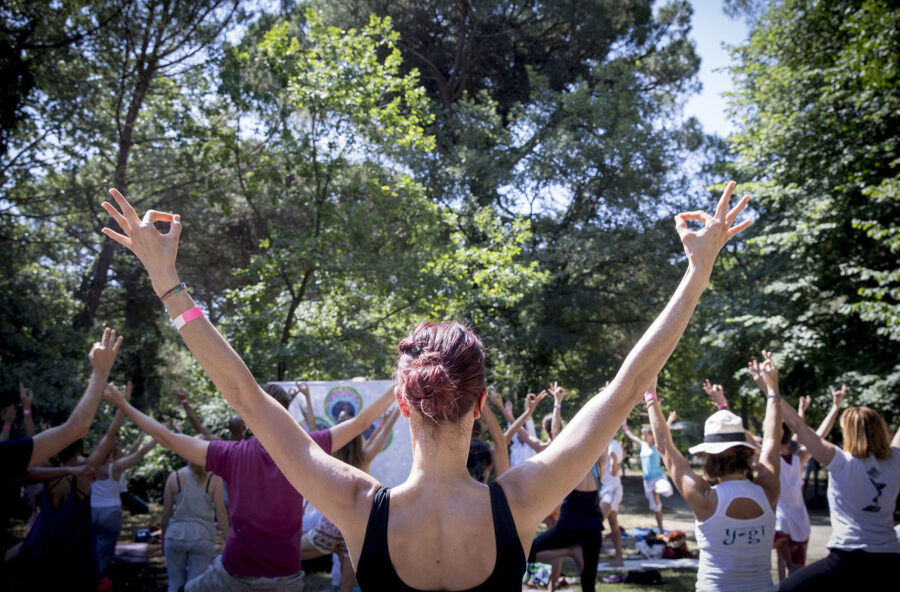 Yoga: appuntamenti di primavera nella natura