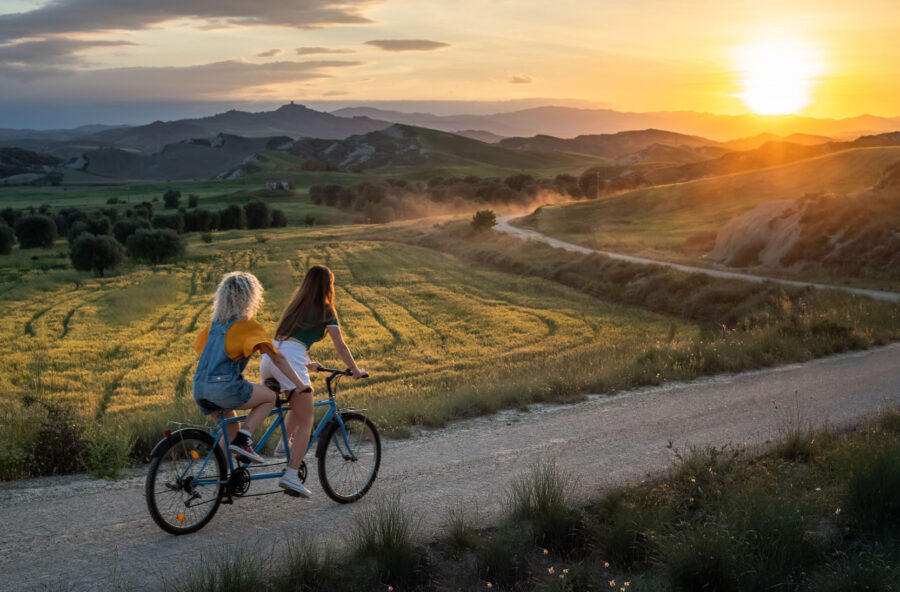 Cicloturismo: sar&agrave; l&rsquo;estate delle vacanze in bici