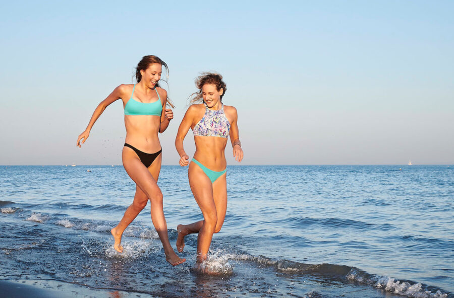 Acqua swim-gym per modellare la silhouette