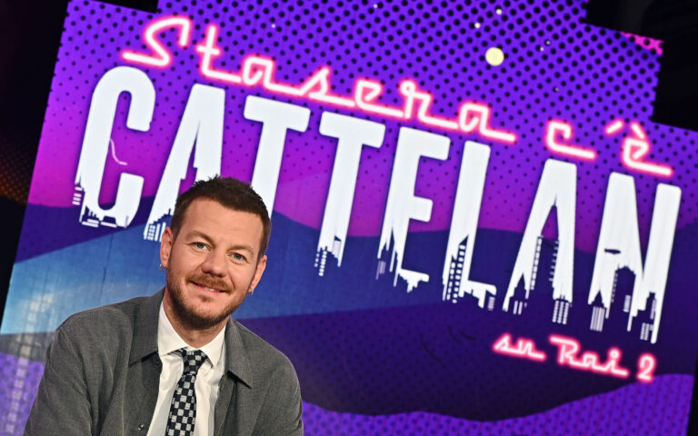 Alessandro Cattelan durante la conferenza stampa del programma Rai “Stasera c’è Cattelan…su Raidue” presso il centro produzione TV Rai, Torino, 19 settembre 2022 ANSA/ALESSANDRO DI MARCO