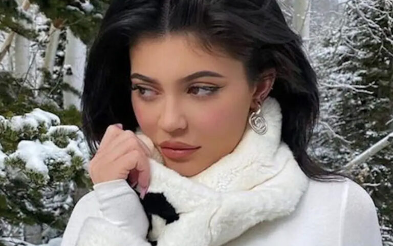 I'm cold make up
