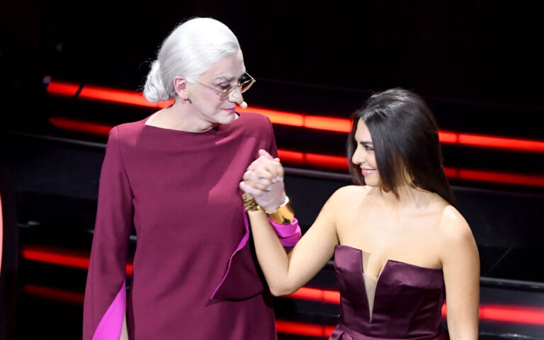 Sanremo, 73° Festival della Canzone italiana, Seconda Serata. Pegah e Drusilla Foer