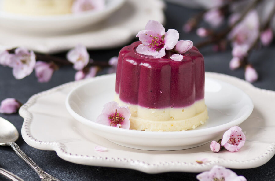 Panna cotta ai frutti di bosco e vaniglia