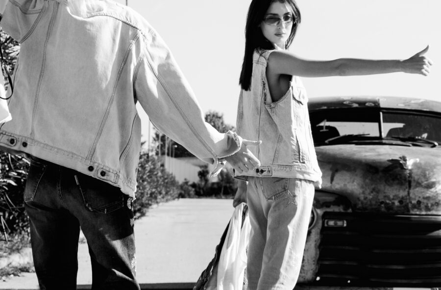 Moda primavera 2023, è denim mania!