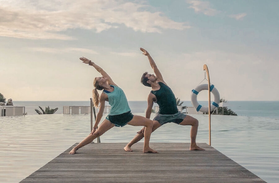 Lo yoga va in vacanza
