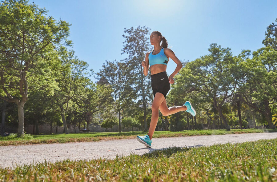 Corri cambiando ritmo: così proteggi il cuore