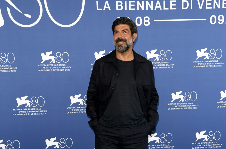 Venezia 80: si apre con il Comandante Pierfrancesco Favino