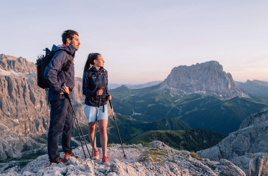 In montagna: 3 motivi per usare i bastoncini