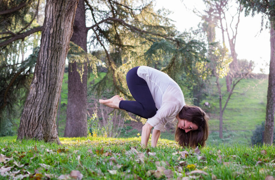 Yoga: fai la Gru per uscire dalla comfort zone