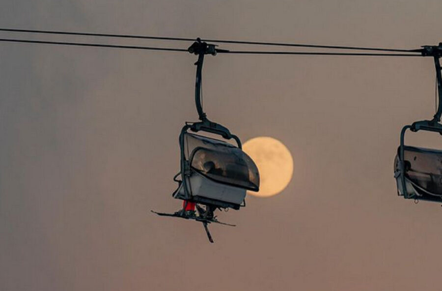 Sci alpino in notturna: 5 regole per affrontare in sicurezza le piste illuminate