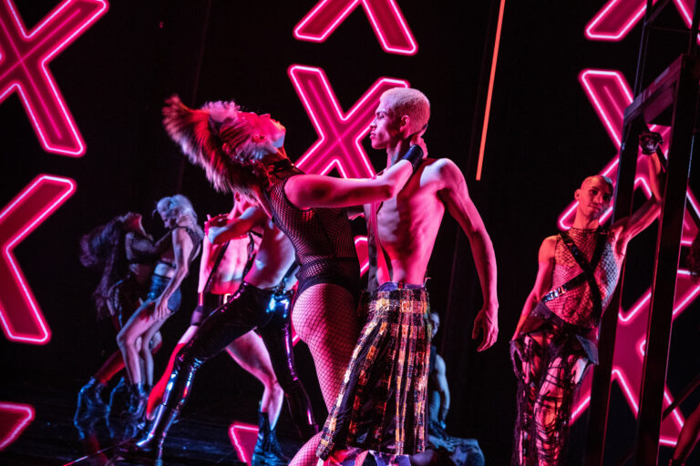 Jean Paul Gaultier - Fashion Freak Show