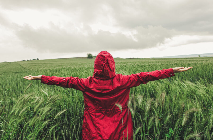 Meteoropatia: supera stanchezza e malumore con i rimedi dolci