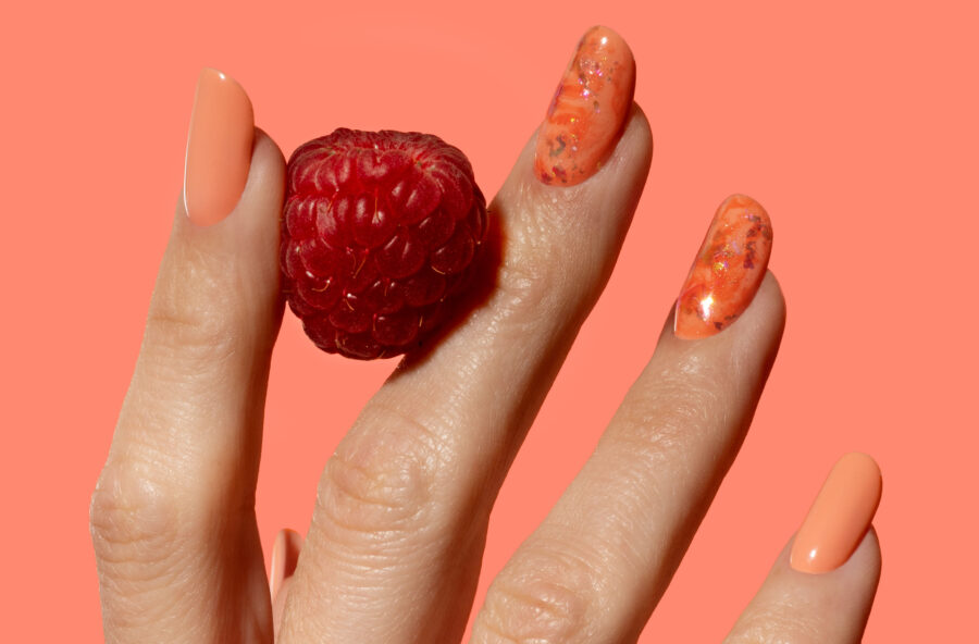 Nail art: il colore trionfa