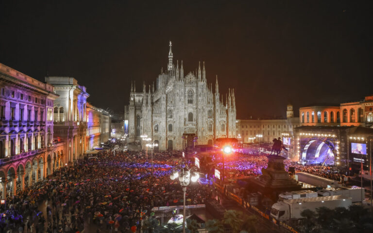 Radio-Italia-Live-2024-Il-Concerto-in-Piazza-Duomo-a-Milano