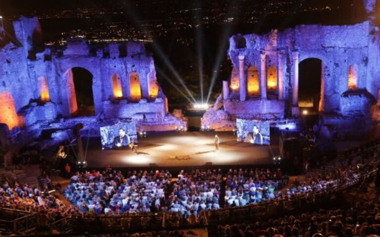 okTEATRO.IT - TEATRO ANTICO DI TAORMINA