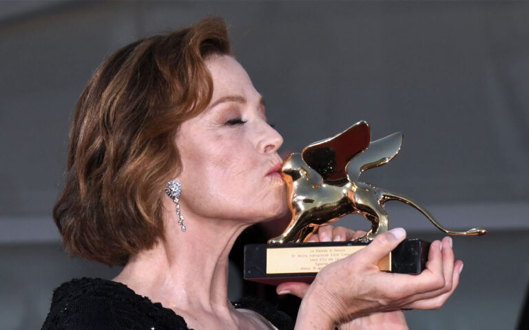 Sigournety Weaver - Leone d'oro carriera Venezia 81