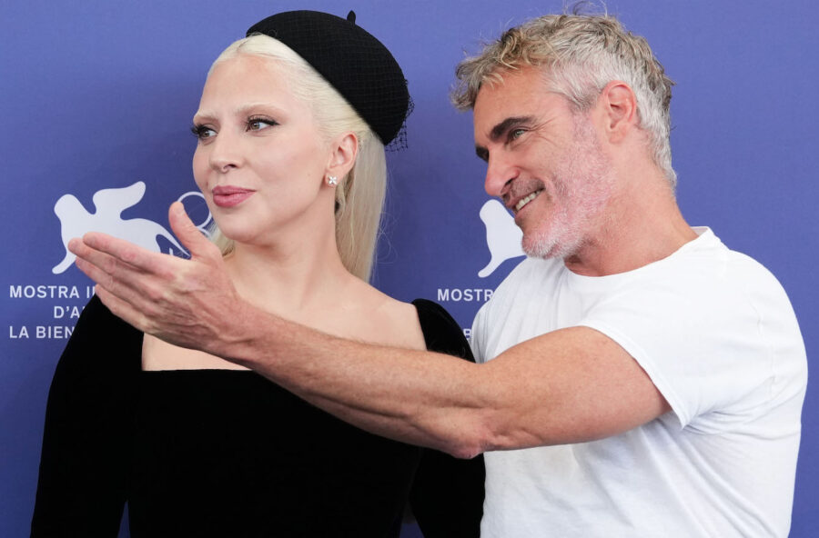 Venezia 81: la “follia a due” di Joaquin Phoenix e Lady Gaga nell’attesissimo seguito del Joker