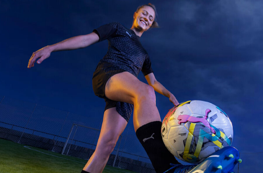 Calcio, uno sport sempre più in “rosa”