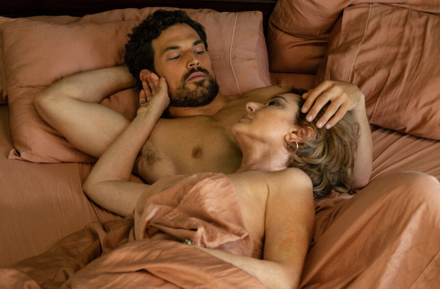 Inganno: una serie passionale con tocchi thriller