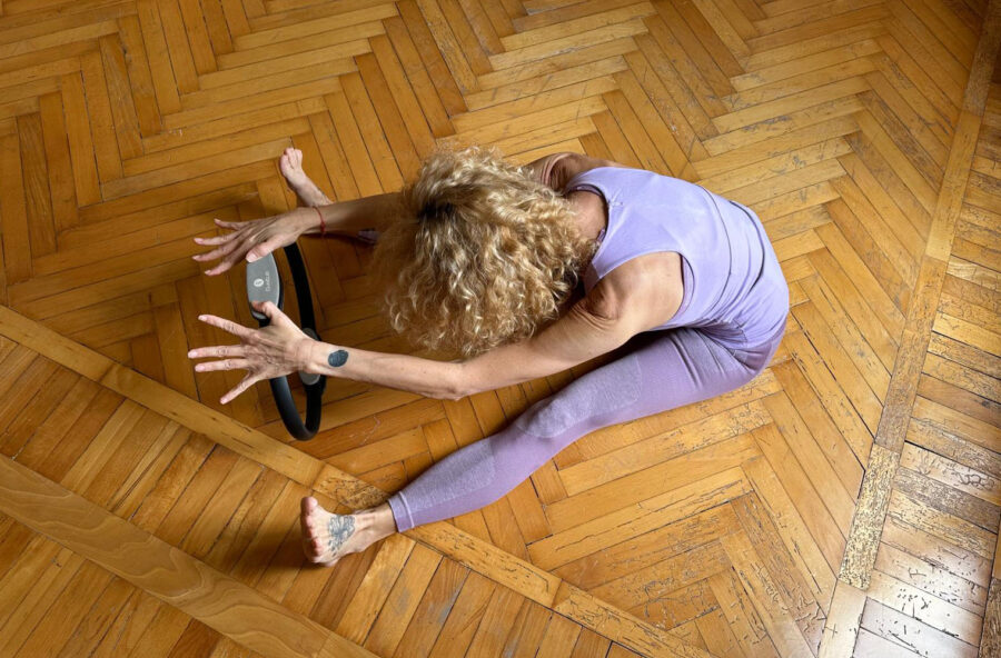 Pilates: rilassa la schiena a fine giornata con il Magic Circle