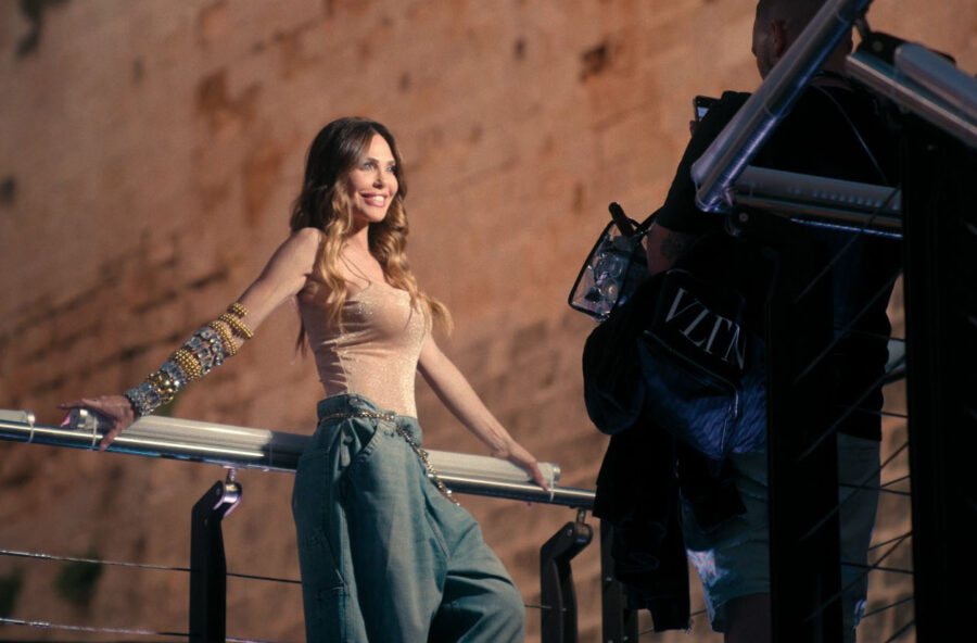 Serie tv: il “dietro le quinte” della vita di Ilary Blasi