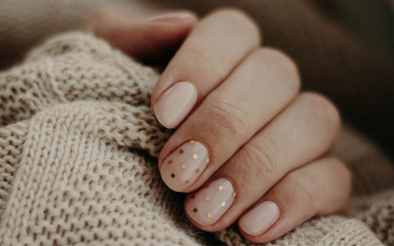 manicure 2025