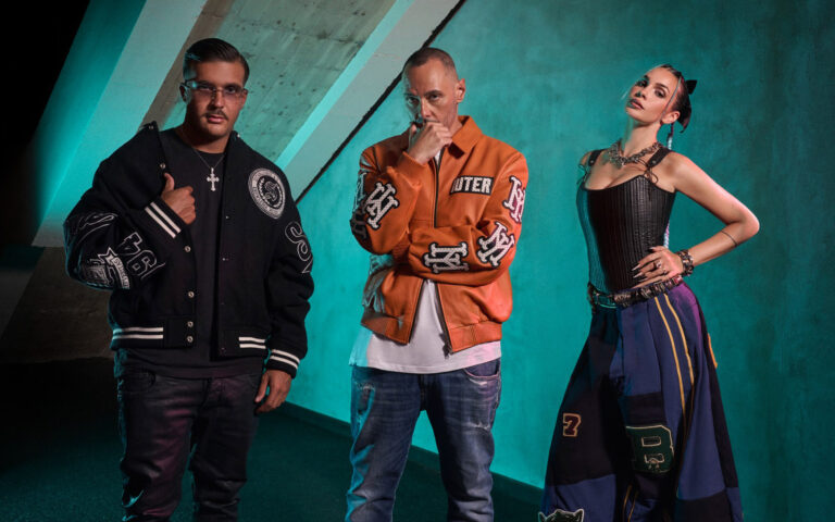 ok ok Netflix_NS2_0065_D ok ok Netflix_NS2_0065_D