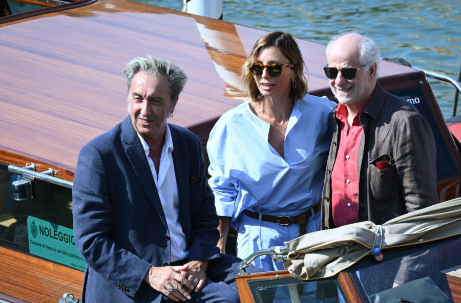 Venezia 82: il concorso si apre con La grazia di Paolo Sorrentino Venezia 82: il concorso si apre con La grazia di Paolo Sorrentino