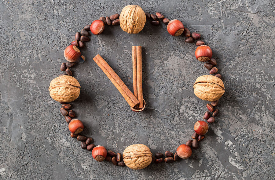 Cambio dell’ora: 5 cibi per affrontarlo al meglio