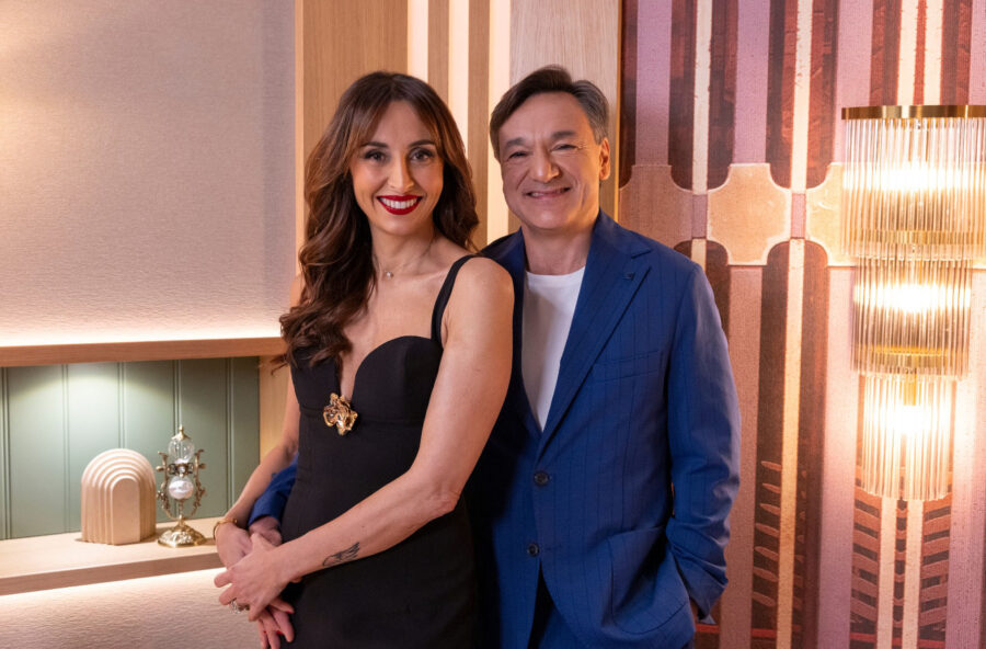 Benedetta Parodi e Fabio Caressa al timone de L&rsquo;amore &egrave; cieco: Italia
