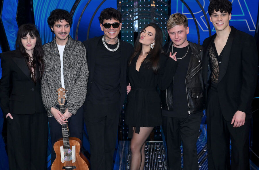 Sarà Sanremo: scelte le Nuove Proposte e annunciate le canzoni dei Big