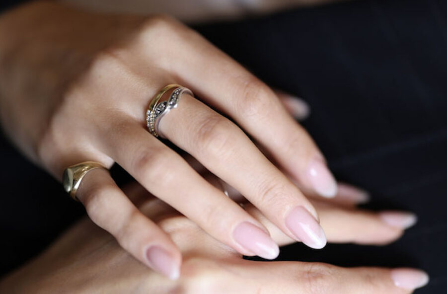 Nail art: il nude di stagione in tutte le sue declinazioni