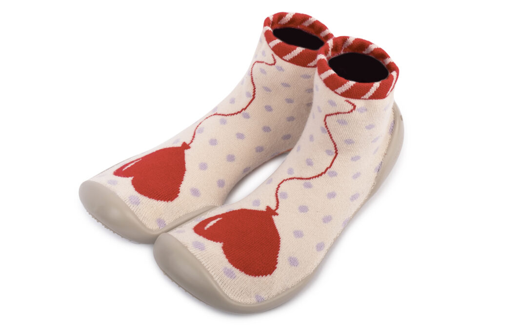 Pantofoline-coordinate-mamma-e-bimbi--Collegien---bambino-32,50-euro-adulto-39,50-euro--in-vendita-da-unduetrestellababy.com