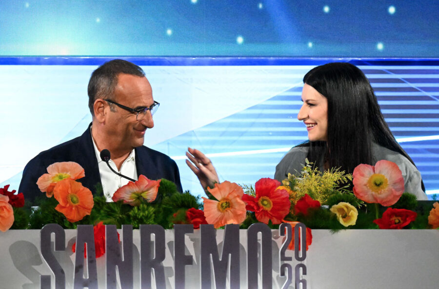 Sanremo 2026: Carlo Conti e Laura Pausini presentano il loro Festival