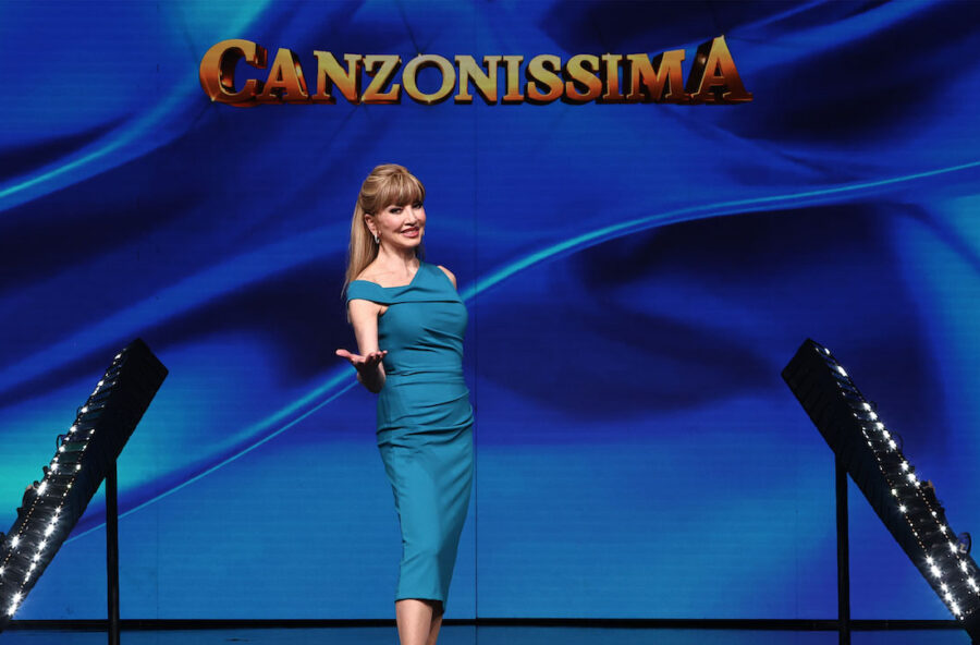Milly Carlucci riporta Canzonissima in tv