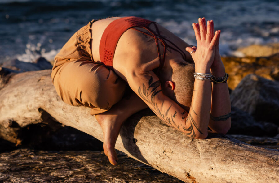 Yoga: prova l&rsquo;asana che riequilibra l&rsquo;assetto ormonale