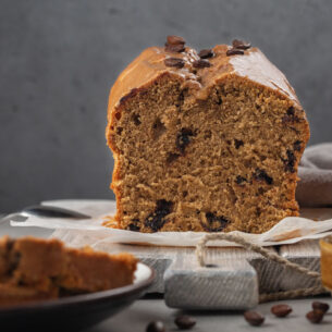 Plumcake al caff&egrave; e cioccolato fondente
