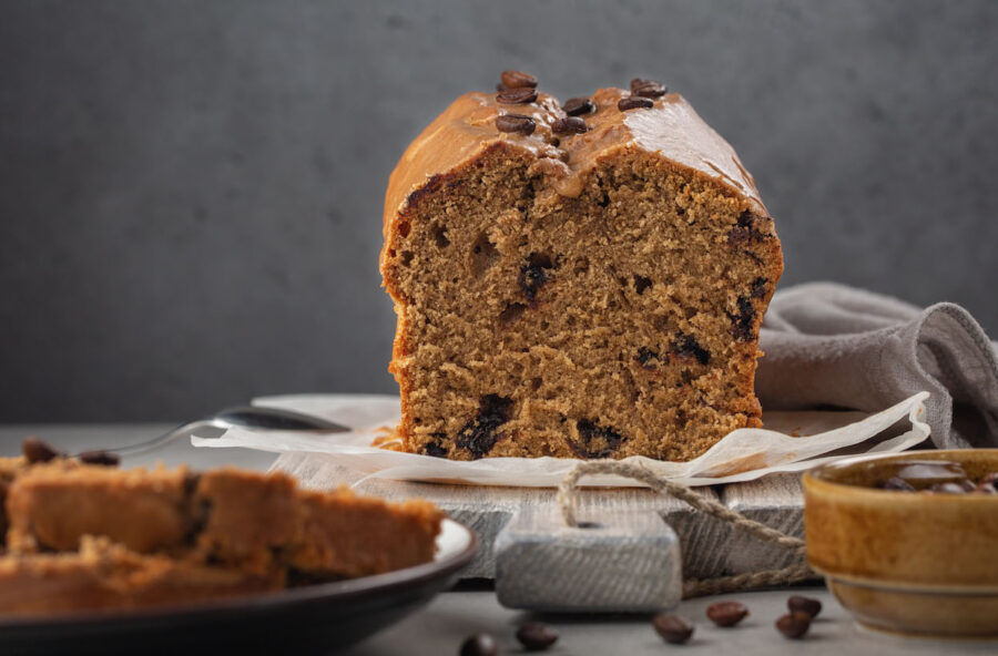 Plumcake al caff&egrave; e cioccolato fondente