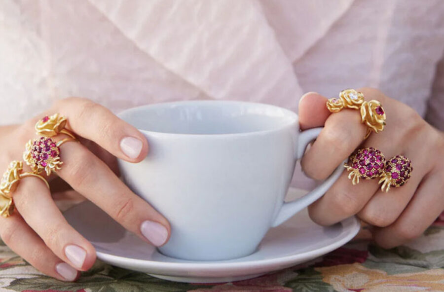 Nail art effetto confetto