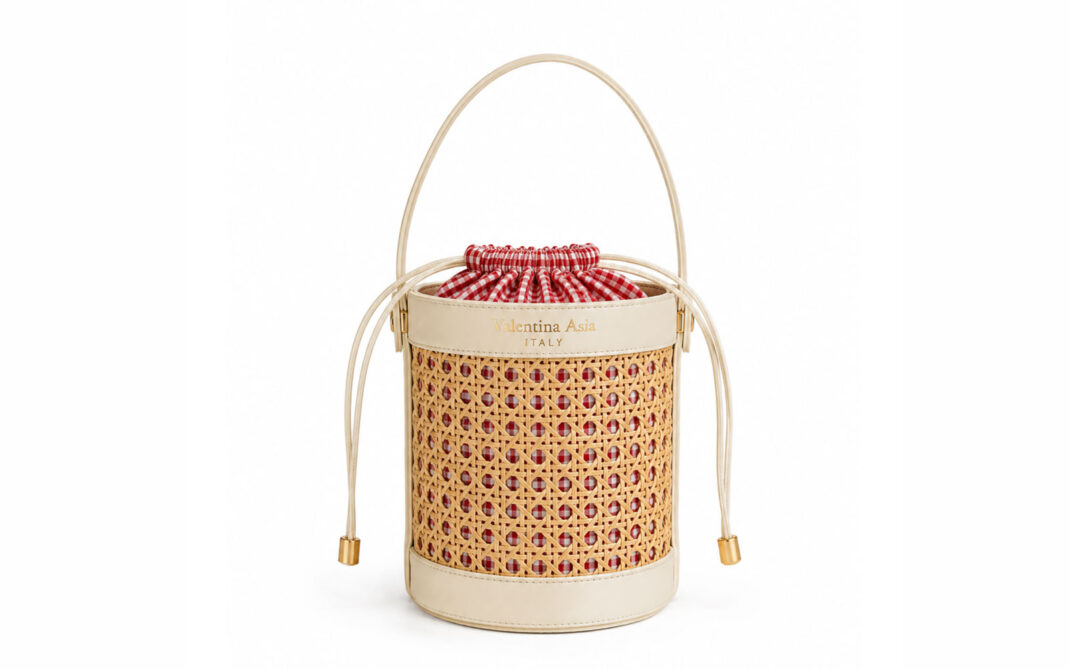 Il-nuovo-secchiello-Gilda-è-pratico-e-contemporaneo.-Valentina-Asia--135-euro-valentinaasia.com Must have estate