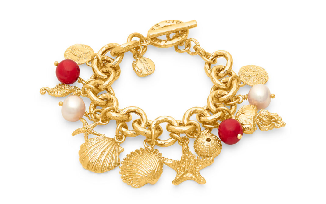 Per-illuminare-i-look-estivi,-il-braccciale-Mistral-in-bronzo-placcato-oro--con-perle-naturali-e-corallo-in-resina-.Giovanni-Raspini-310-euro-giovanniraspini.it-- Must have estate