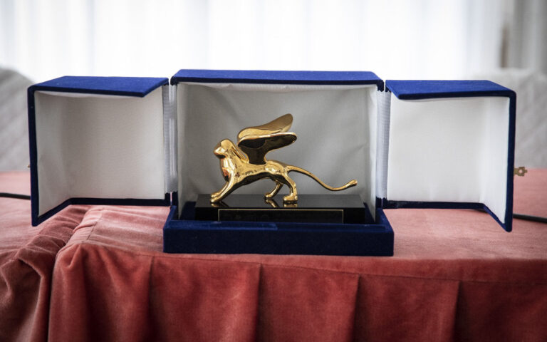 FOTO Leoncino d'oro FOTO Leoncino d'oro