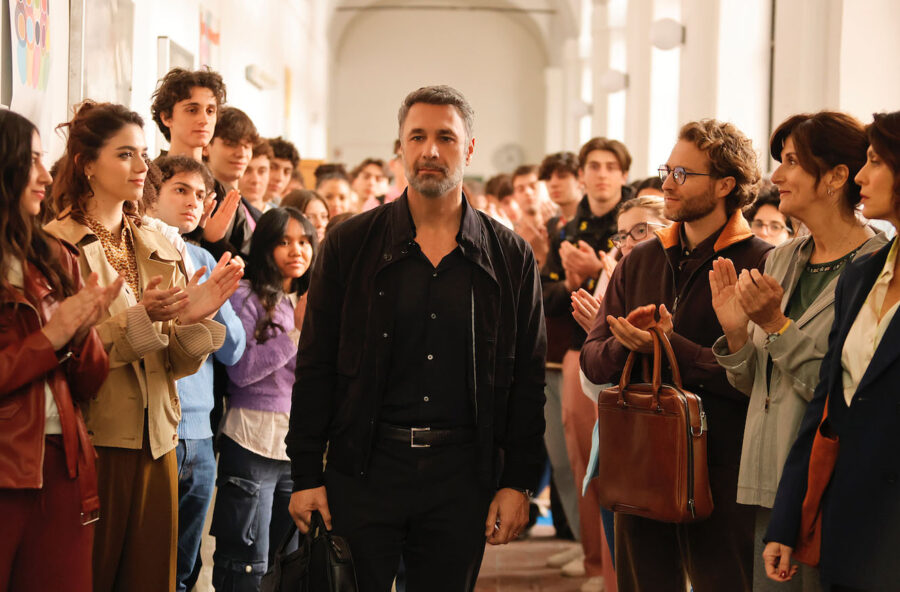 Serie tv: Raoul Bova protagonista di Tutto l&rsquo;amore che resta