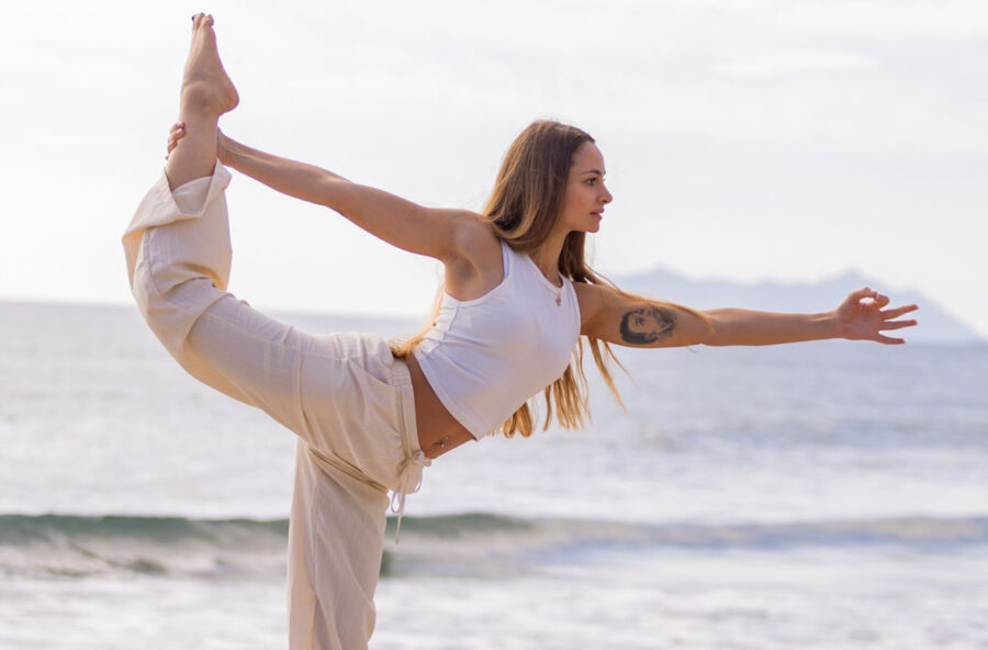 Yoga, fai l&rsquo;asana del Danzatore per trovare l&rsquo;equilibrio (fisico ed emotivo)