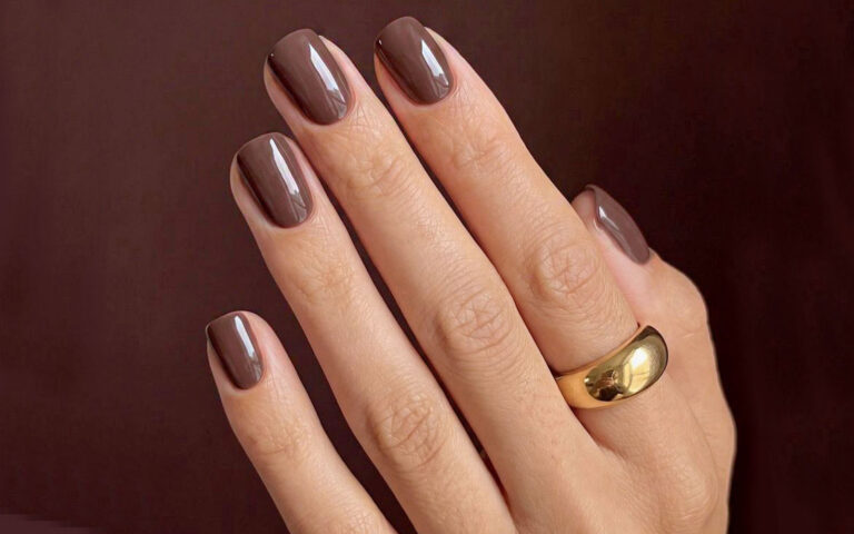 Manicure Milk Chocolate Manicure Milk Chocolate