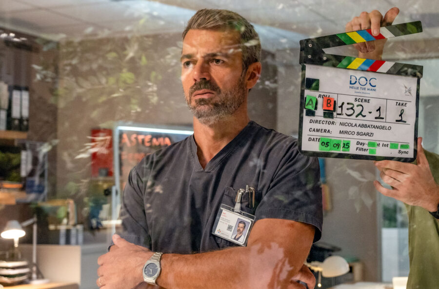 Doc 4: Luca Argentero torna in corsia