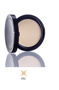 COMPACT CREAMY FOUNDATION N952