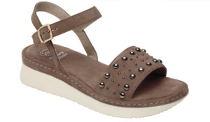 KARISSA SUEDE+STUDS W TAUPE 35 KARISSA SUEDE+STUDS W TAUPE 35