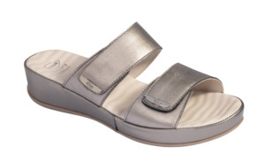 CHRISTY LEATHER W PEWTER 40